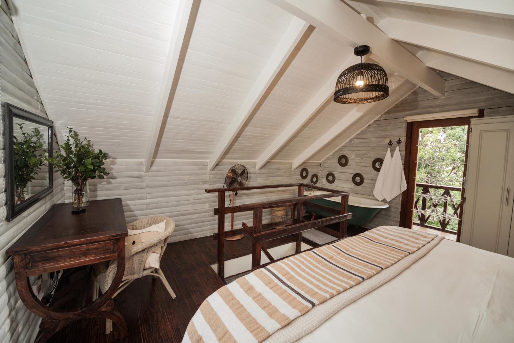 Viewpoint Estate Accommodation Хэнертсбург Экстерьер фото